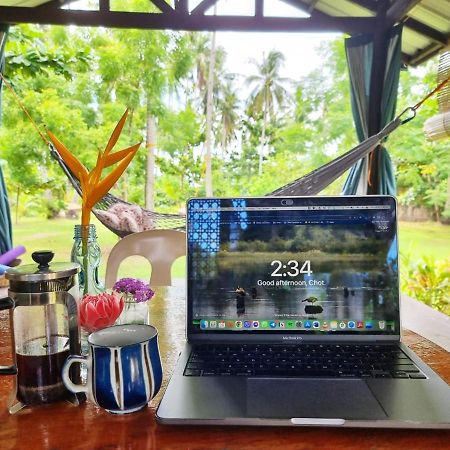 Bahandi Beach Lodge Мамбахао Экстерьер фото